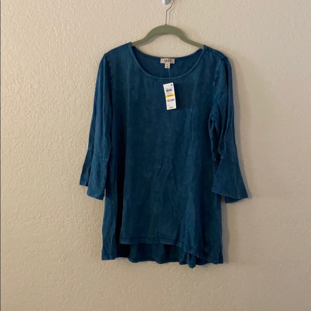Blue top